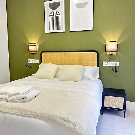 Velazquez 34, Con Parking Gratis By Ybh * Виго