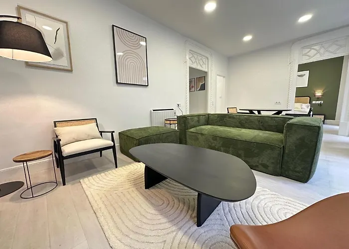 Velazquez 34, Con Parking Gratis By Ybh Apartment Vigo